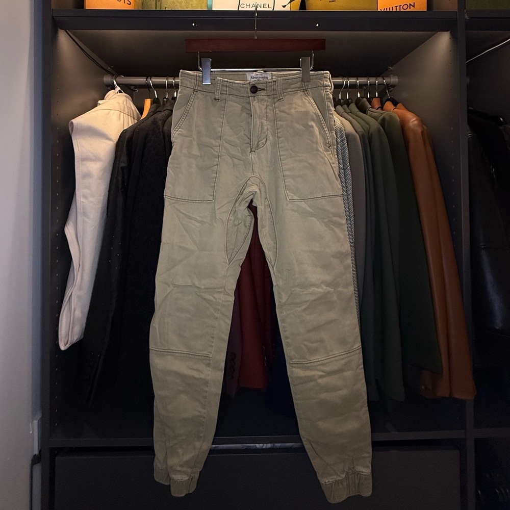 Men’s Abercrombie & Fitch Khaki Cargo Jogger Pants